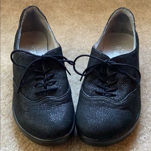 Alegria Size 41 Etta Night Gleam Black Laceup Shoe